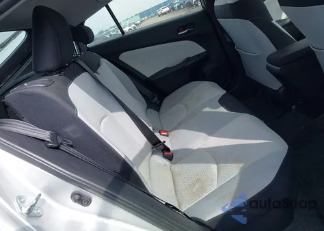 2018 Toyota Prius Three из США, поврежденный, VIN JTDKARFU5J3067505